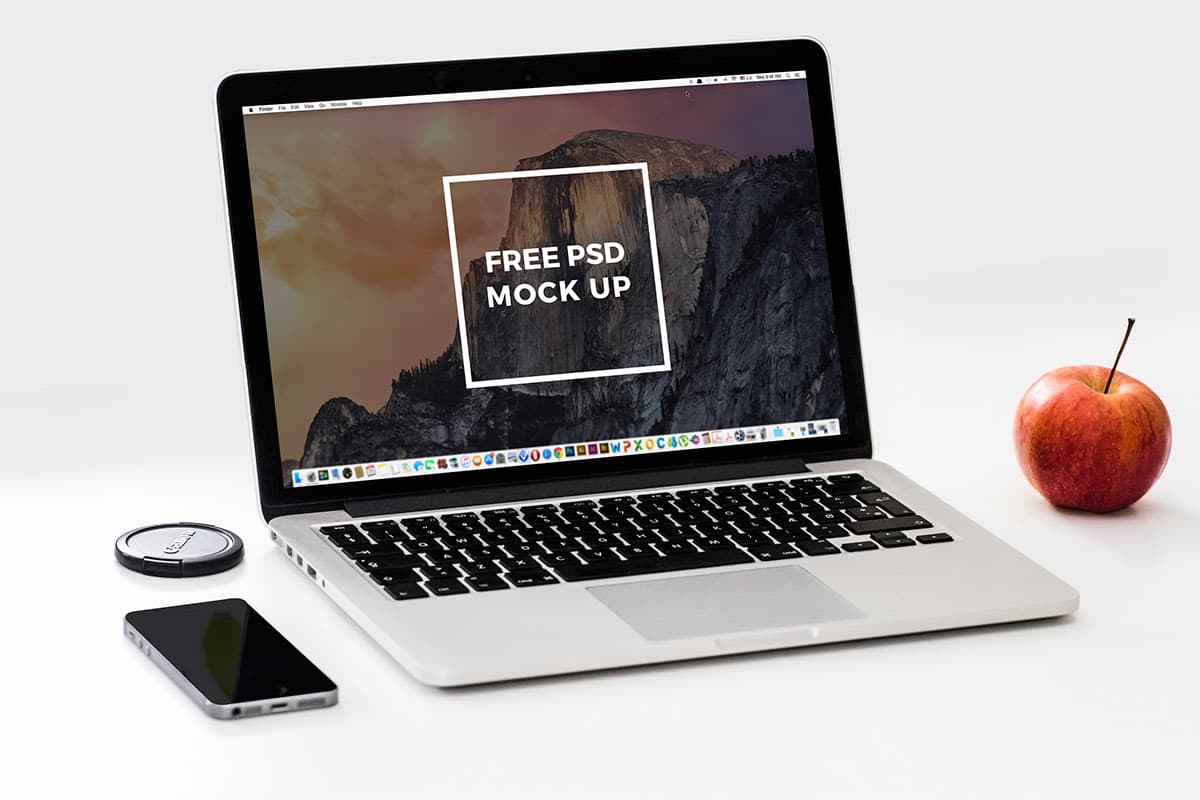 2 Free Laptop Mockup PSD